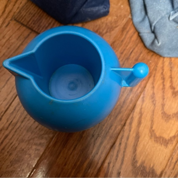 Play Food Vintage Fisher Price Pitcher Rare - Picture 1 of 4